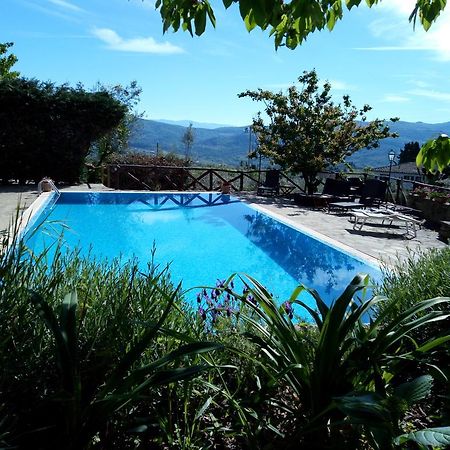 Casa Mezzuola Agriturismo Villa เกรเว อิน เคียนตี ภายนอก รูปภาพ